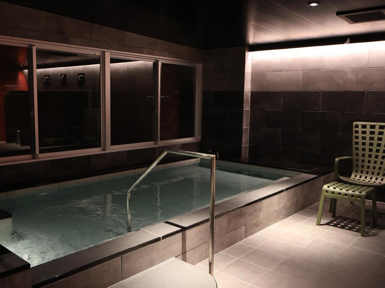Osaka Corona Hotel Luaran gambar