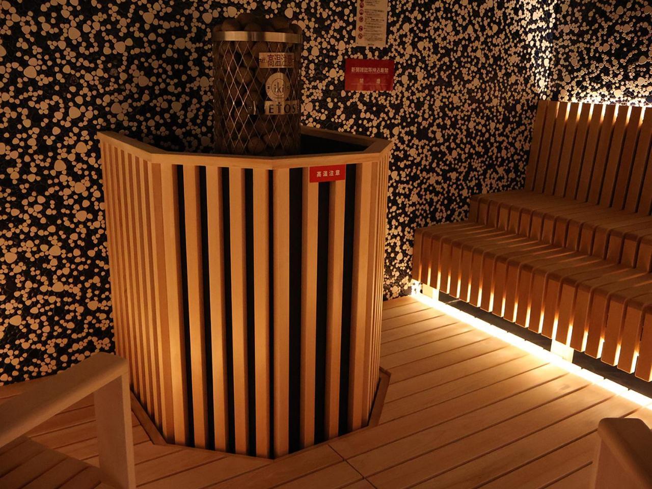 Osaka Corona Hotel Luaran gambar